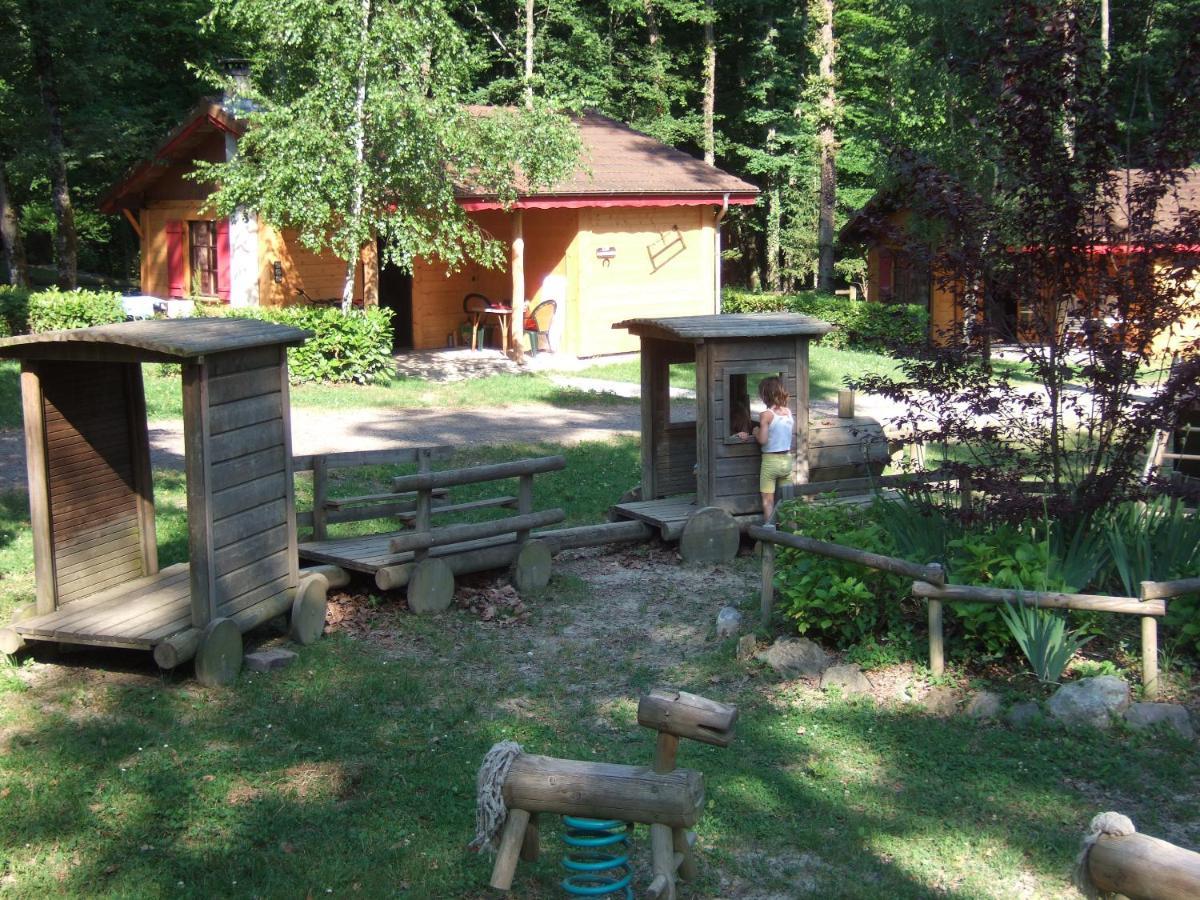 Camping Le Relais Du Leman Messery Bagian luar foto