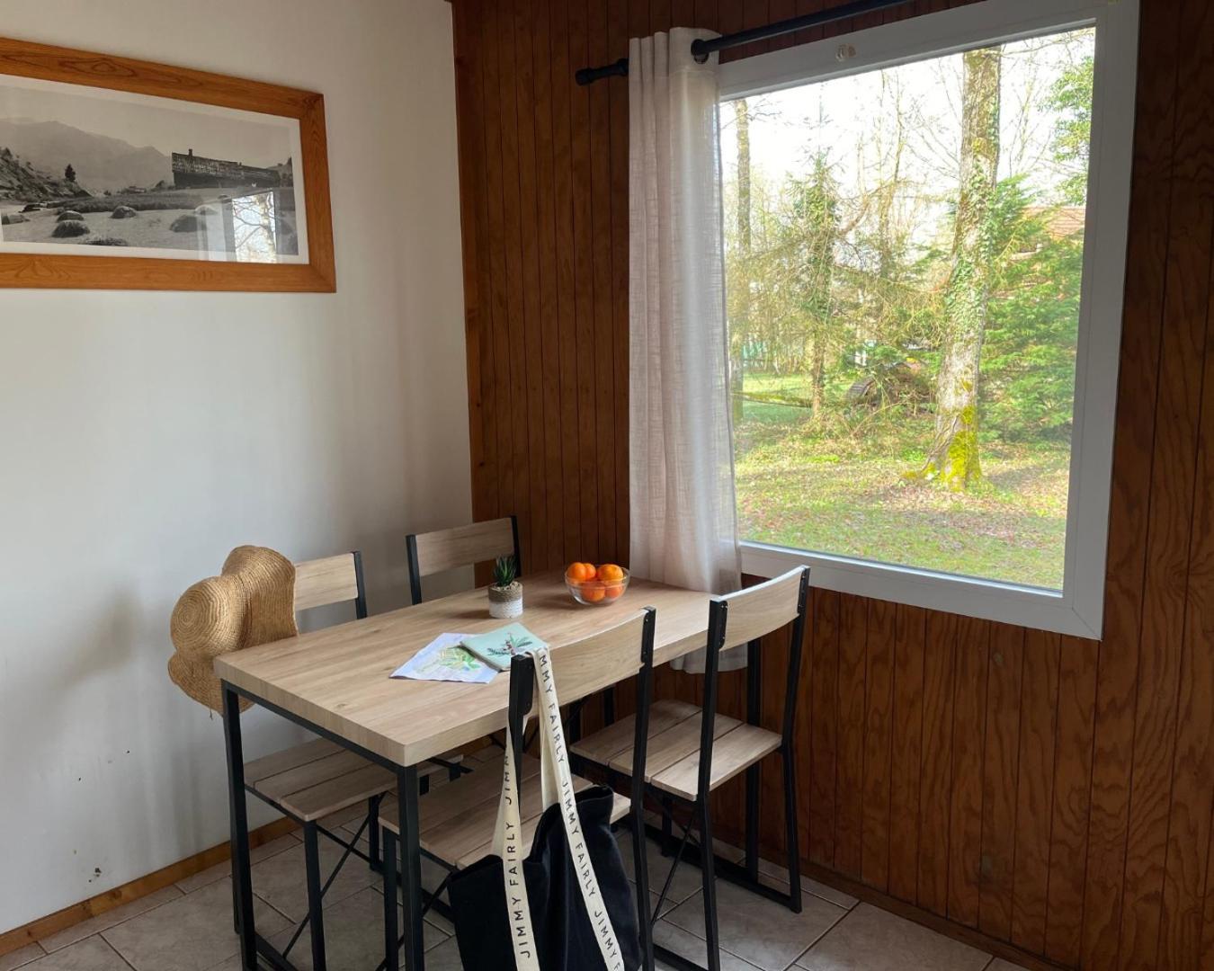 Camping Le Relais Du Leman Messery Bagian luar foto