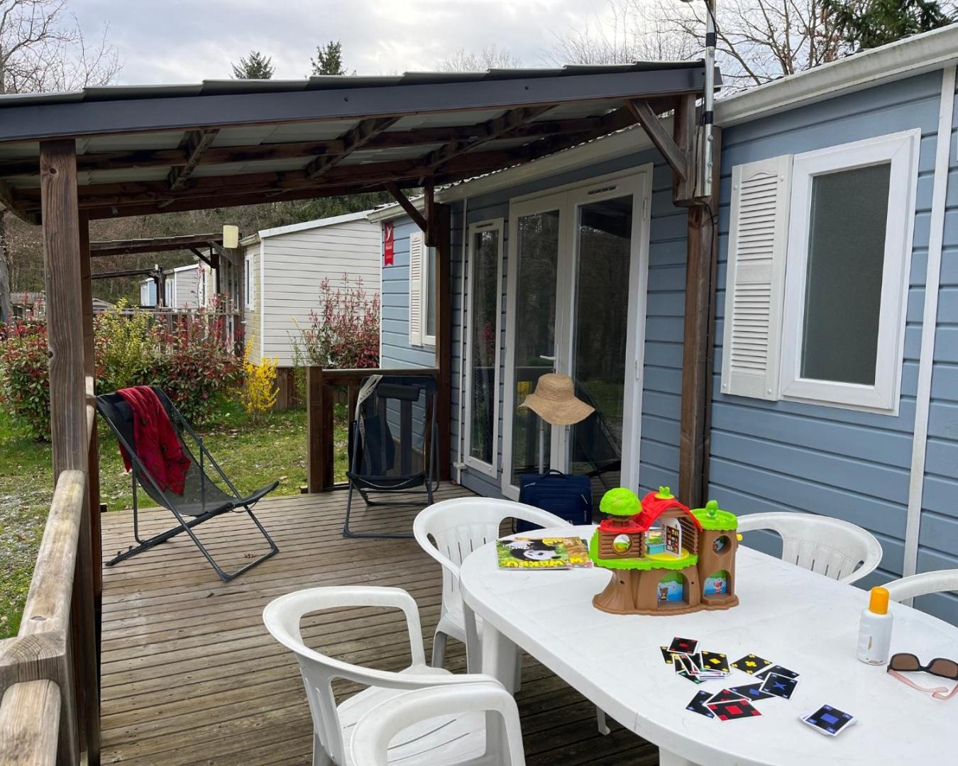 Camping Le Relais Du Leman Messery Bagian luar foto